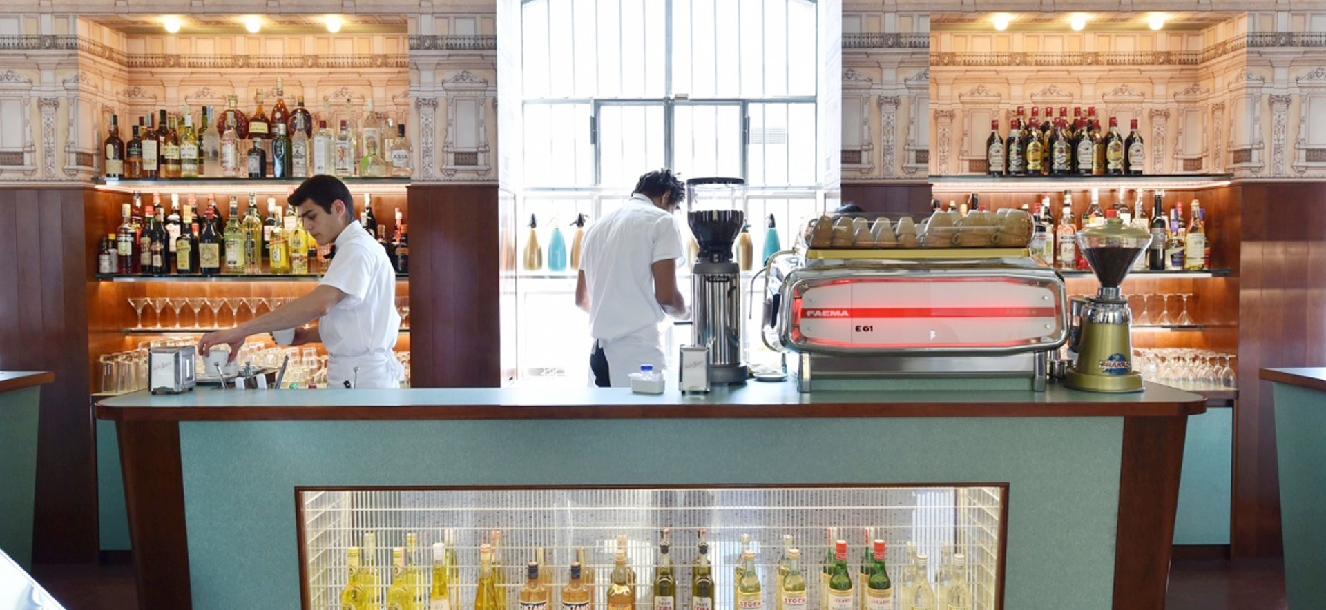 Bar Luce, Fondazione Prada, Mailand, Image via WikiCommons